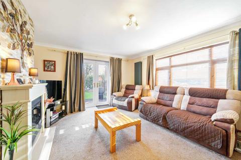 undefined, Avenue Road, Rushden