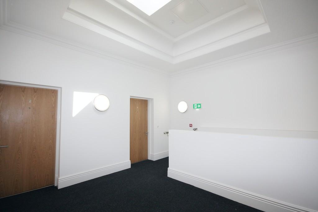 Communal Landing