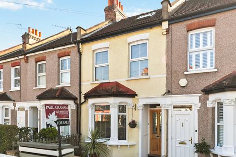 15 Beddington Grove, Wallington, SM6 8LB