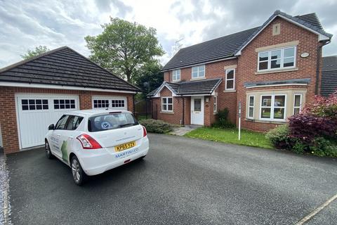 4 bedroom detached house to rent, Mayfair Drive, Crewe