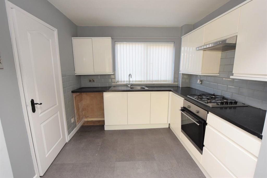 Shield Row Gardens, Shield Row, Stanley 3 bed terraced house £600 pcm