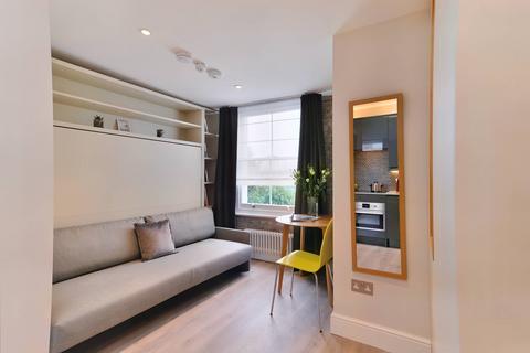Studio to rent, 25 Linden Gardens, London W2