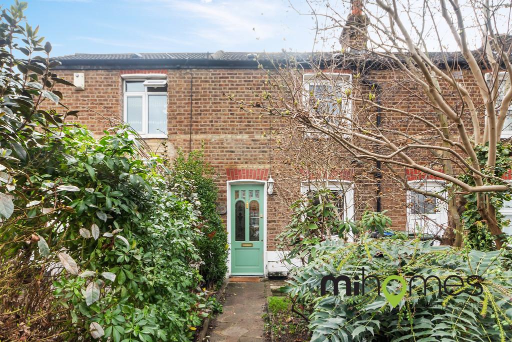 Tottenhall Road, N13 2 bed terraced house for sale £350,000