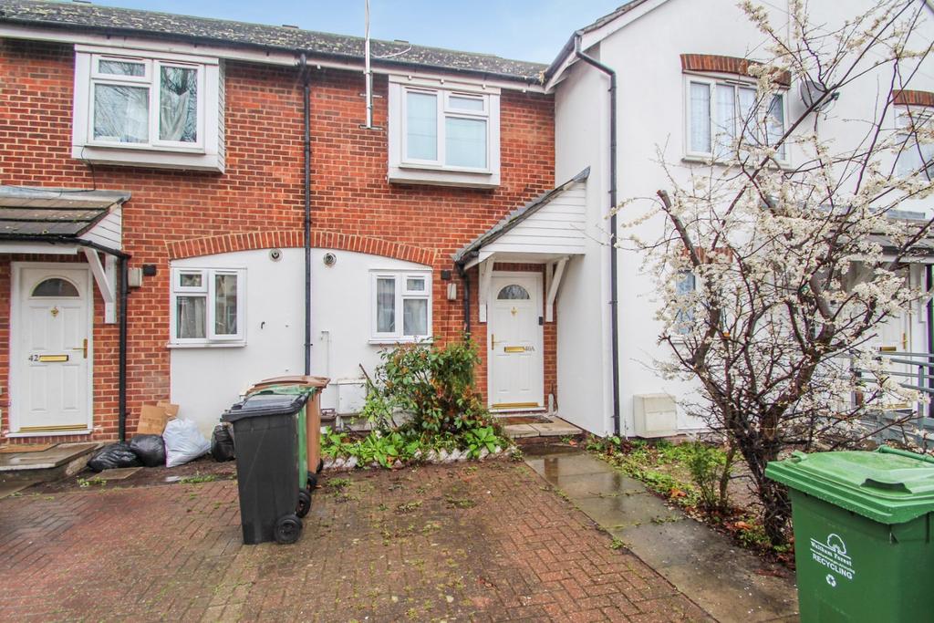 Granleigh Road, Leytonstone, London, E11 4RQ 2 bed terraced house £