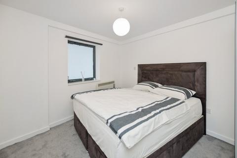 2 bedroom flat to rent, The Nile, 28 City Road East, Southern Gateway, Manchester, M15