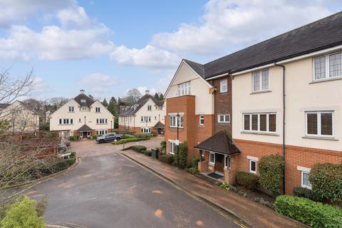 42 Hill View, Dorking, RH4 1SY