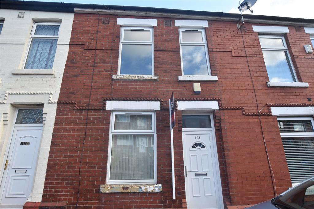 Morton Street, Middleton, Manchester... 2 bed terraced house £125,000