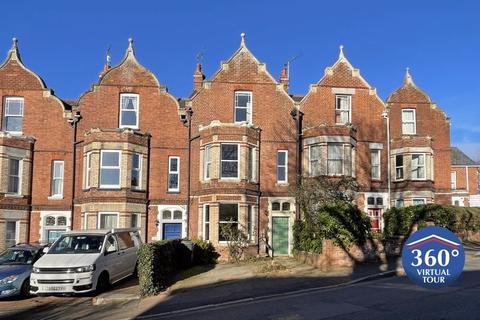 27 Sylvan Road, Exeter, EX4 6EW