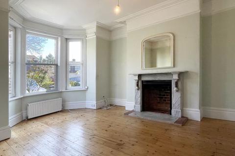 27 Sylvan Road, Exeter, EX4 6EW