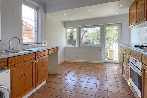 27 Sylvan Road, Exeter, EX4 6EW