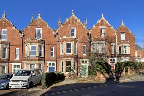 27 Sylvan Road, Exeter, EX4 6EW