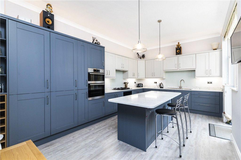 Breakfast Kitchen