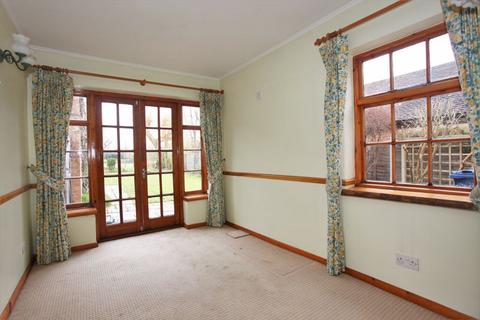 80 Bottrells Lane, Chalfont St Giles, HP8 4EH