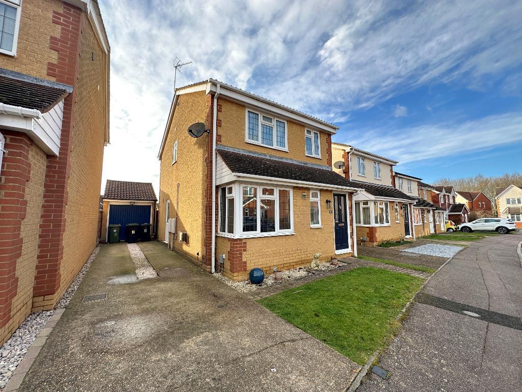 Canterbury Road, Flitwick, Bedfordshire, MK45 1TY 3 bed detached house