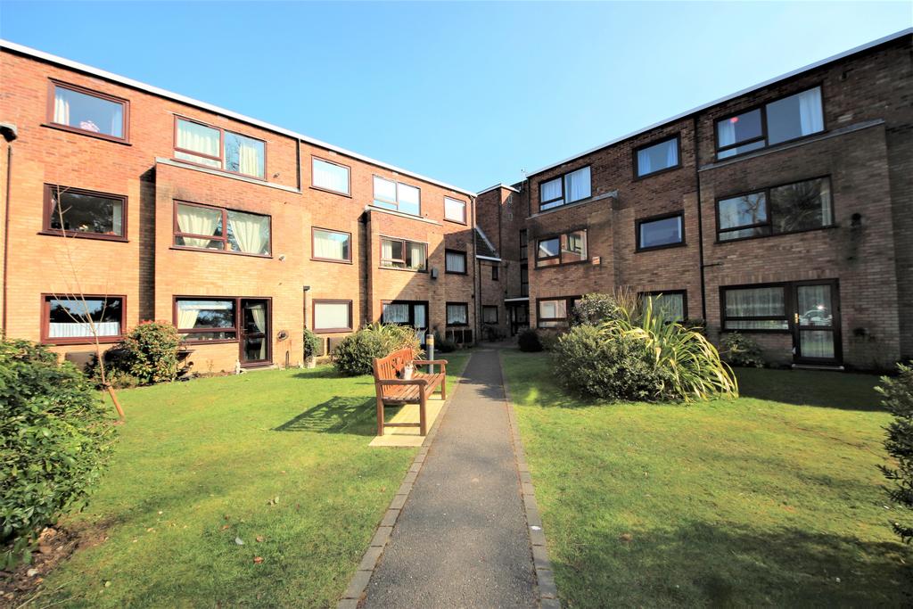 Homeleigh House, 52 Wellington Road, Bournemouth 2 bed flat for sale