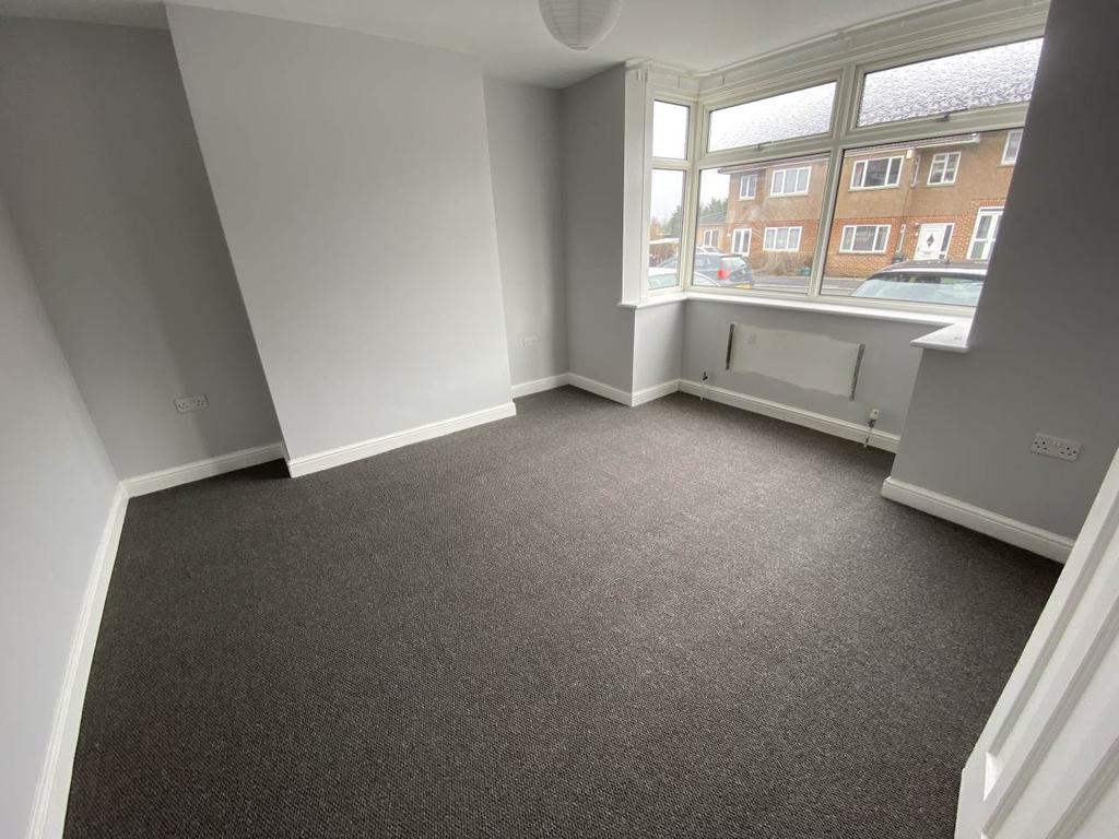 Mortimer Road, Filton, Bristol 3 bed terraced house £1,650 pcm (£381 pw)