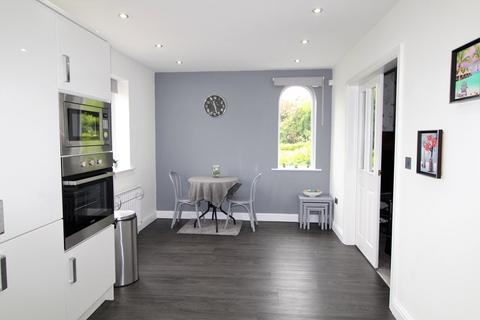 1 Badgers Drift, Keighley, BD20 6AW