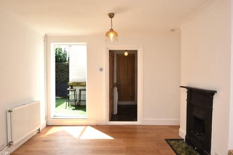 2 bedroom end of terrace house for sale, St Marys Road, Weybridge, KT13