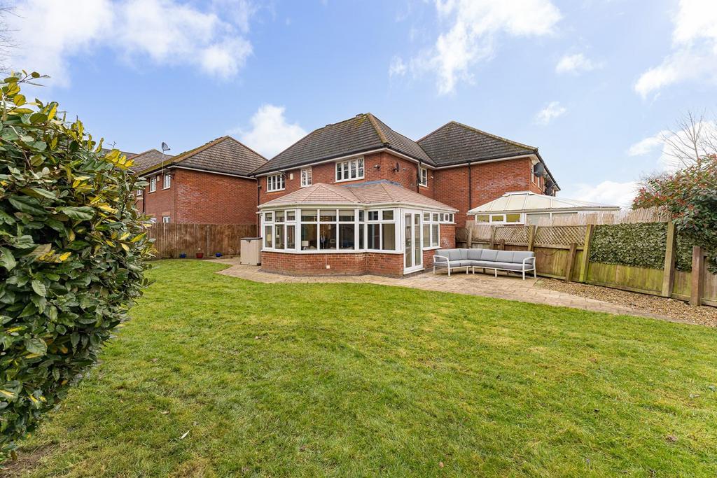 Spires Gardens, Winwick, Warrington, WA2 3 bed end of terrace house £