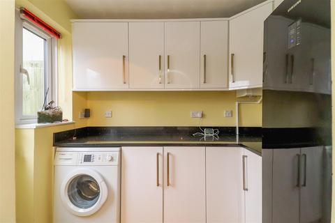 9 Barnes Close, Hadleigh, Ipswich, IP7 5NN