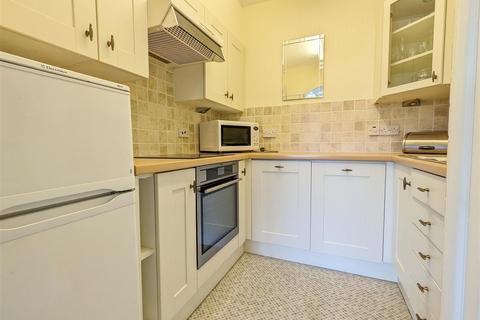 1 bedroom retirement property for sale, Oxford Court, Ansdell, Lytham St Annes