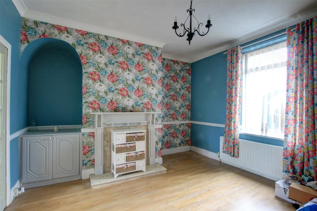 Vincent Terrace, Stanley, County Durham, DH9 3 bed terraced house for
