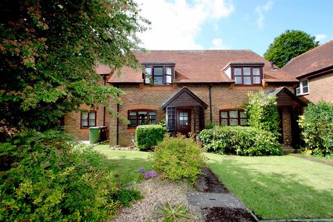 3 Chestnut Place, Watlington, OX49 5RJ
