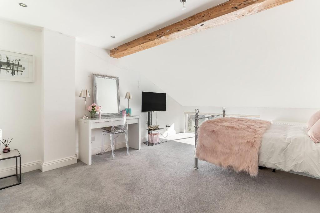 Bedroom 2 - B.jpg