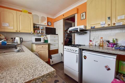 3 bedroom detached bungalow for sale, Oaklea Close, St. Leonards-On-Sea