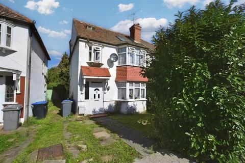 10 Abbotts Drive, Wembley, HA0 3SD