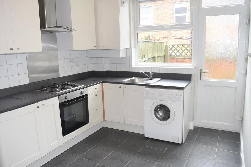 Kitchen dining room