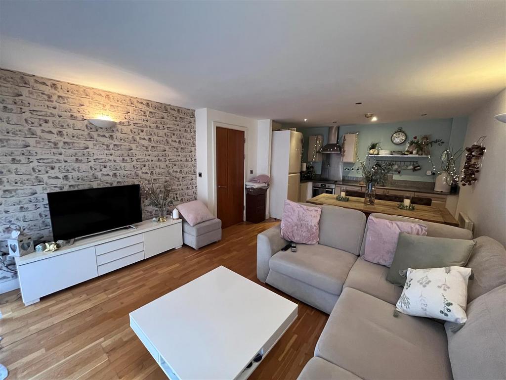 Albion Works Block E, Pollard Street, Manchester 2 bed apartment for