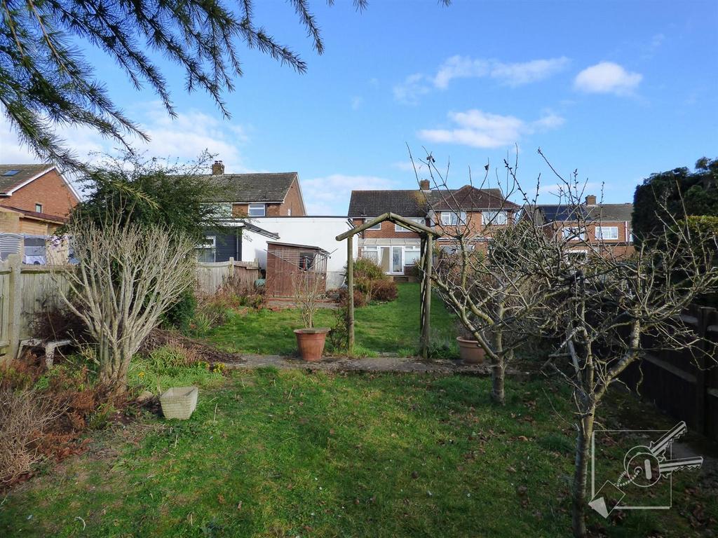 Marling Way, Gravesend 3 bed house £395,000