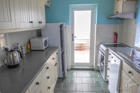 63 Marling Way, Gravesend, DA12 4RG