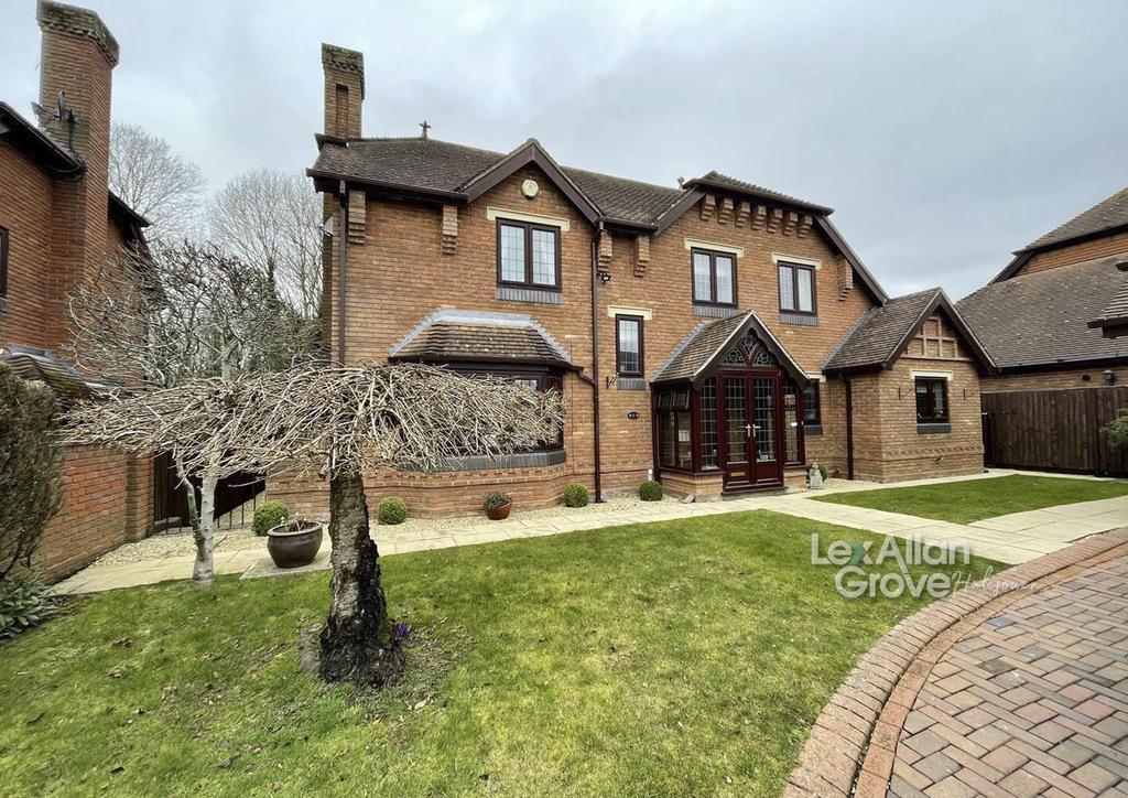 Campion Grove, Halesowen 4 bed detached house for sale £750,000