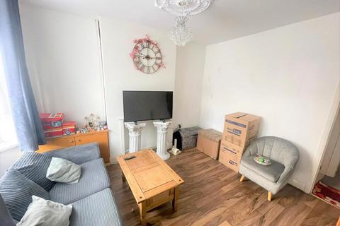 114 Crompton Road, Handsworth, Birmingham, B20 3QP