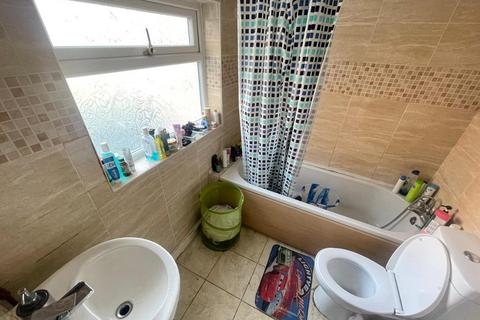 114 Crompton Road, Handsworth, Birmingham, B20 3QP