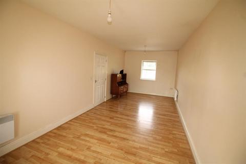 Apartment 6, 8 Nursery Drive, Handsworth, Birmingham, B20 2SW