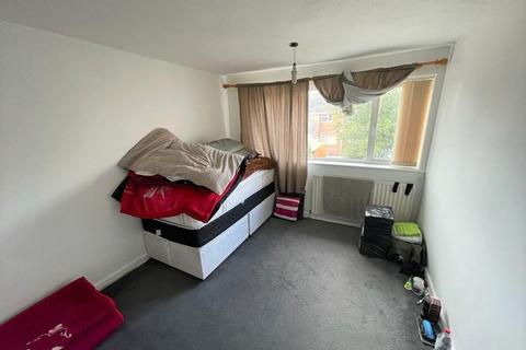 24 Calder Grove, Birmingham, B20 2HR