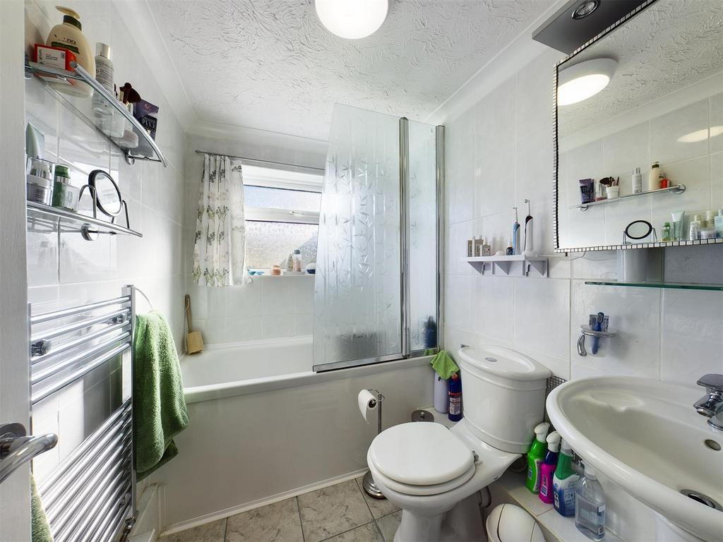 CAM00734 P1-PR0215-STILL08.jpg