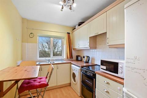 10 Jasmine Grove, London, SE20 8JW