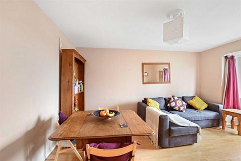 10 Jasmine Grove, London, SE20 8JW