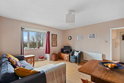10 Jasmine Grove, London, SE20 8JW