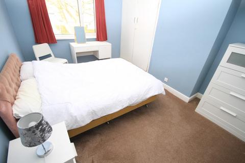 1 Low Ash Crescent, Shipley, BD18 1JB