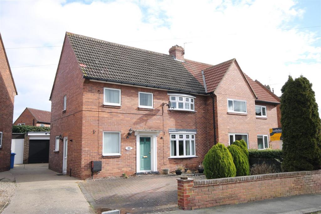 Kirkley Drive, Ponteland, Newcastle Upon Tyne, Northumberland 3 bed