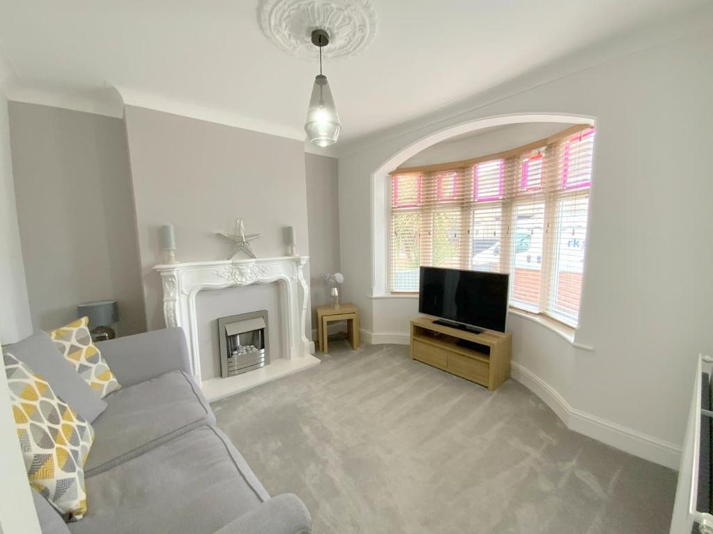 Lichfield Road, Grimsby 3 bed semidetached house £194,950