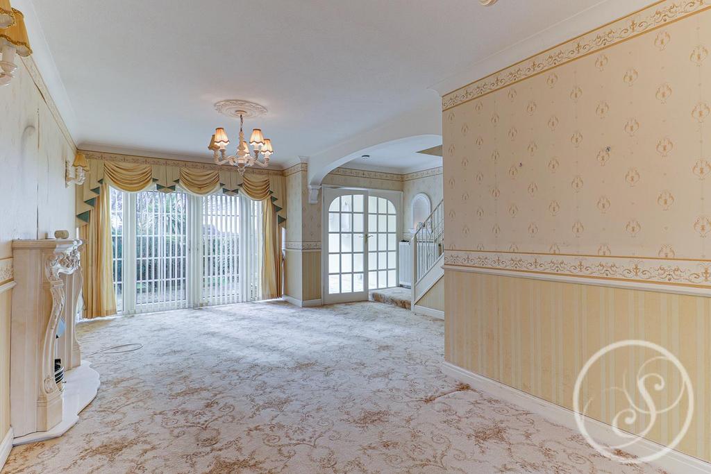 Gibson Drive, Leeds 3 bed terraced house for sale £210,000