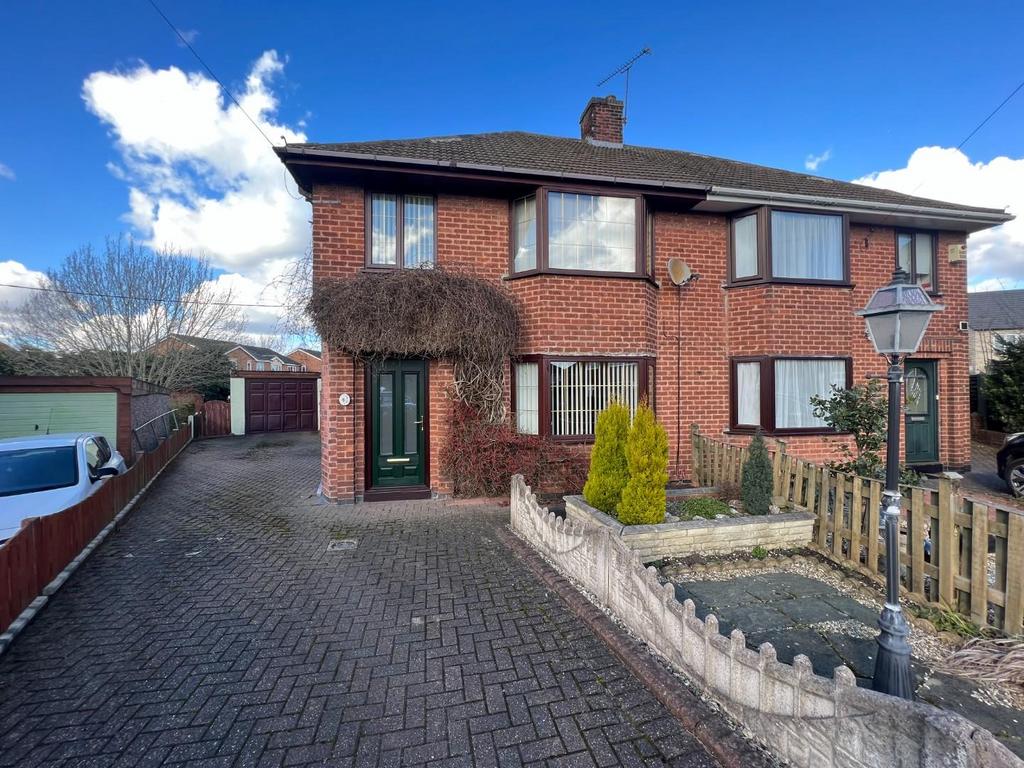 Southmoor Close, Brimington Common... 3 bed semidetached house £210,000