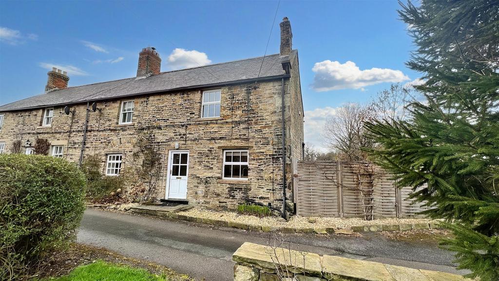 Norcroft Lane, Cawthorne, Barnsley 2 bed semidetached house to rent