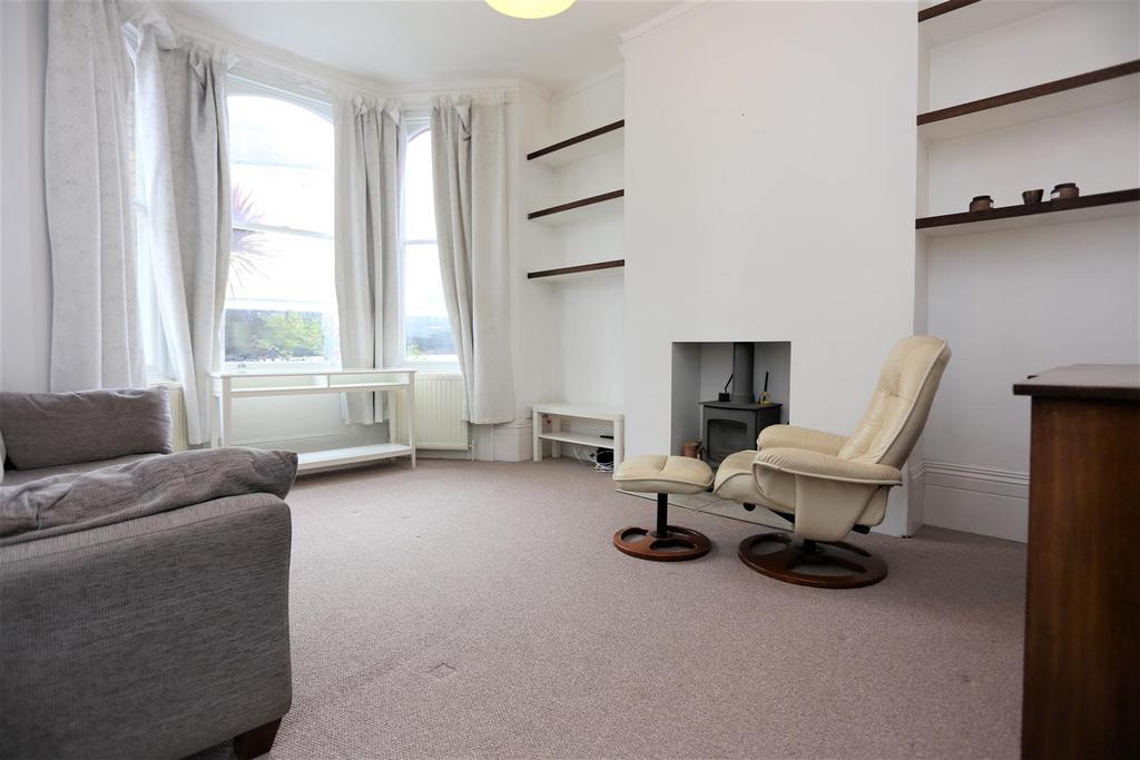 Preston Road, Brighton 1 bed flat £1,300 pcm (£300 pw)